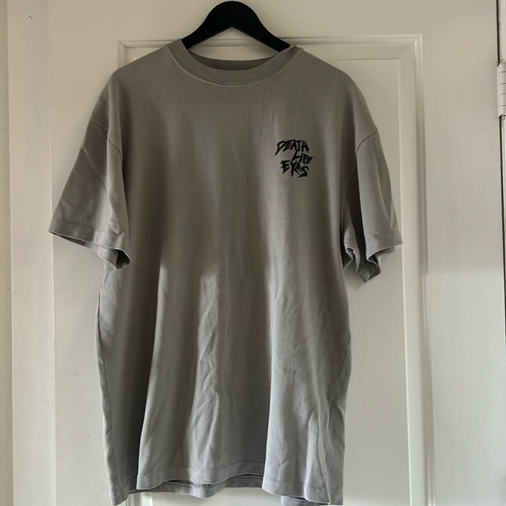 Warren Lotus grey t shirt LARGE